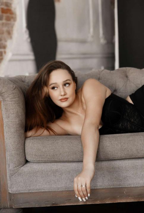 Webcam chat profile for SabrinaCandi