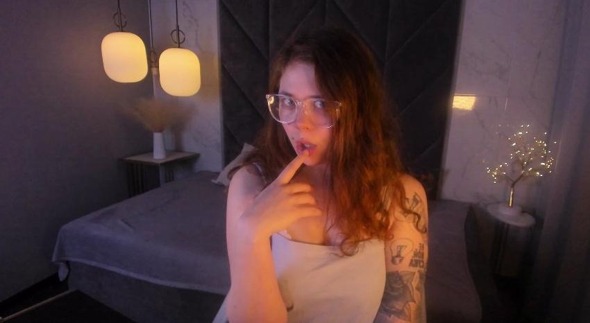 Webcam chat profile for SophiePure: Bondage & discipline