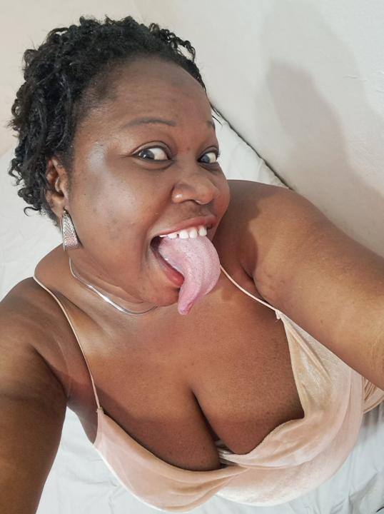 Webcam chat profile for SWEETPRECIOUS30: Dominatrix