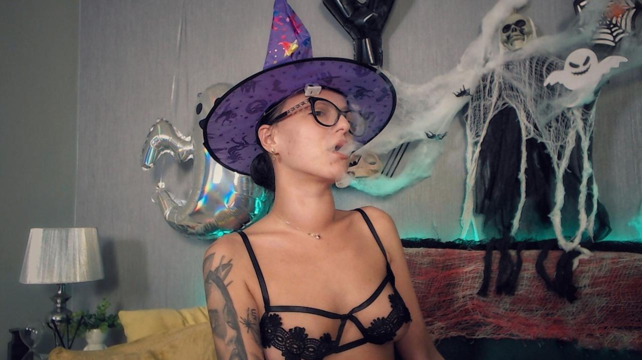 Webcam chat profile for IzabellIch: Dominatrix
