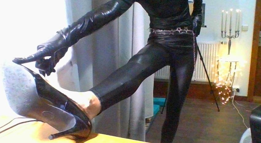 Webcam chat profile for Dyannis: Dominatrix