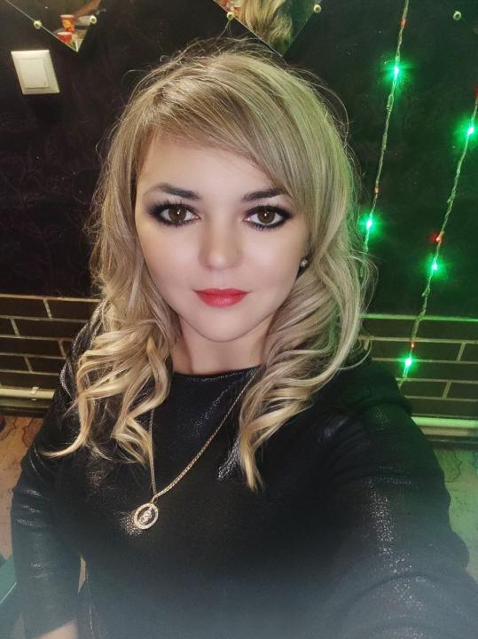 Webcam chat profile for TenderLady: Travel