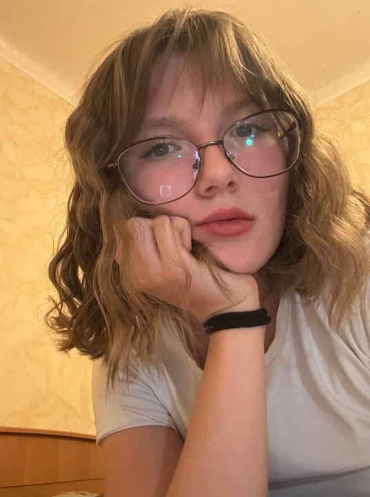 Webcam chat profile for MissSerenity: Ask about my Hobbies