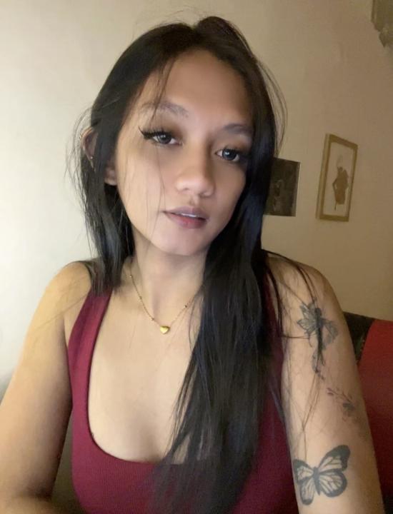 Webcam chat profile for TSBombSheLL: Exhibition