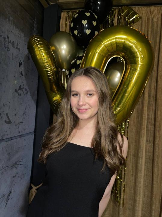 Webcam chat profile for MissPhantom: Outfits