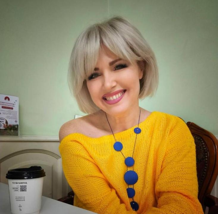 Webcam chat profile for 1Kira: Ask about my Hobbies