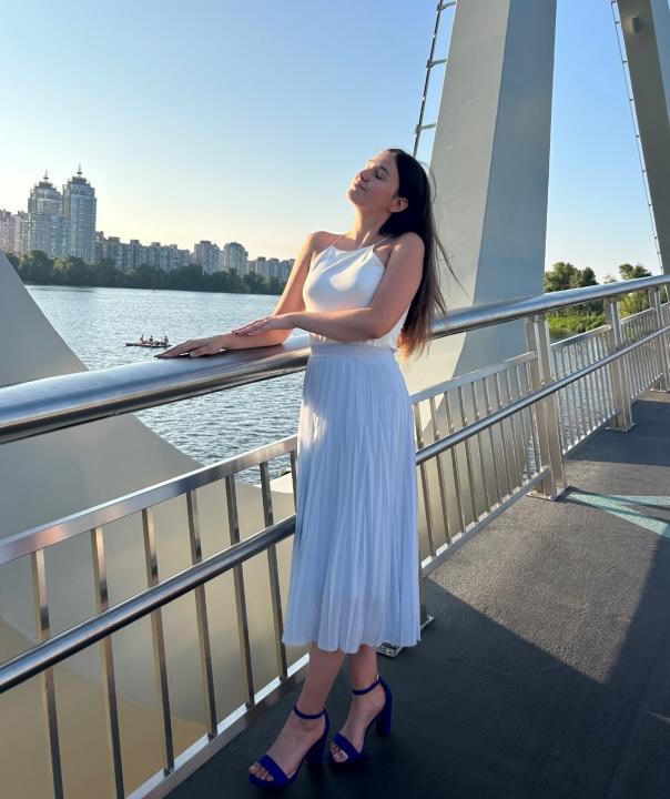 Webcam chat profile for LiraMoss