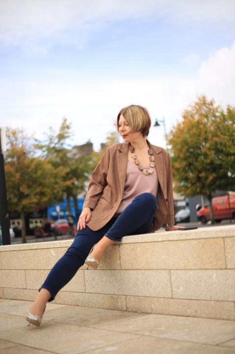 Webcam chat profile for Dinara: Ask about my Hobbies