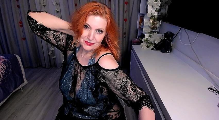 Webcam chat profile for AlmazFireFoxOne: Kissing