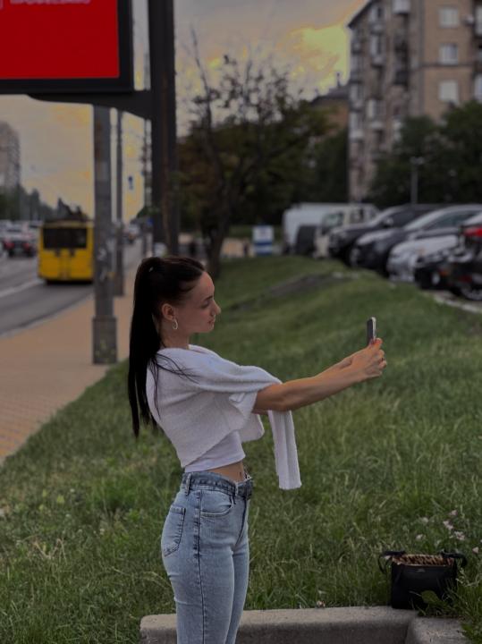 Webcam chat profile for AlishaSunn: Outfits