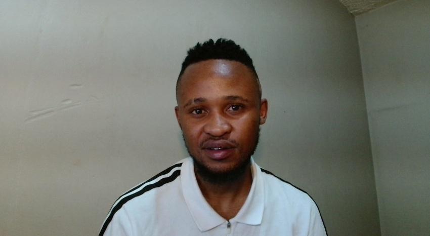 Webcam chat profile for TroubleD: Legs, feet & shoes