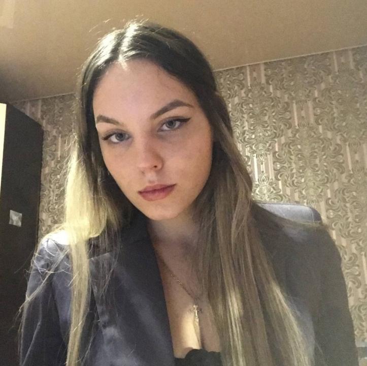 Webcam chat profile for O4livia: Ask about my Hobbies