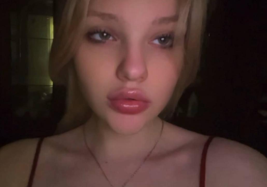 Webcam chat profile for O1liva: Ask about my Hobbies