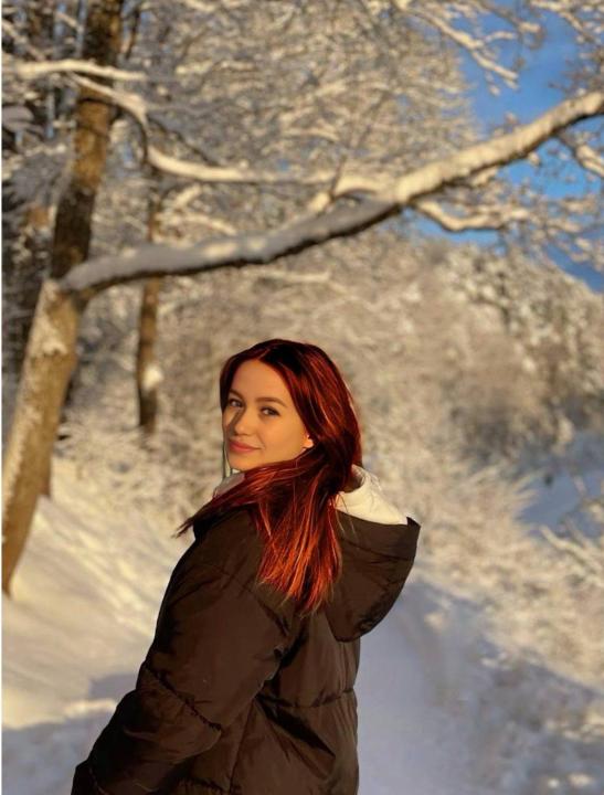 Webcam chat profile for JulieTa: Ask about my Hobbies