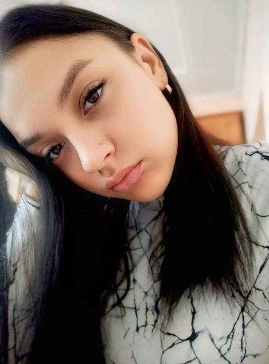 Webcam chat profile for HelenaX: Latex & rubber