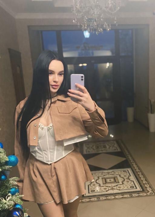 Webcam chat profile for JessieNice: Latex & rubber