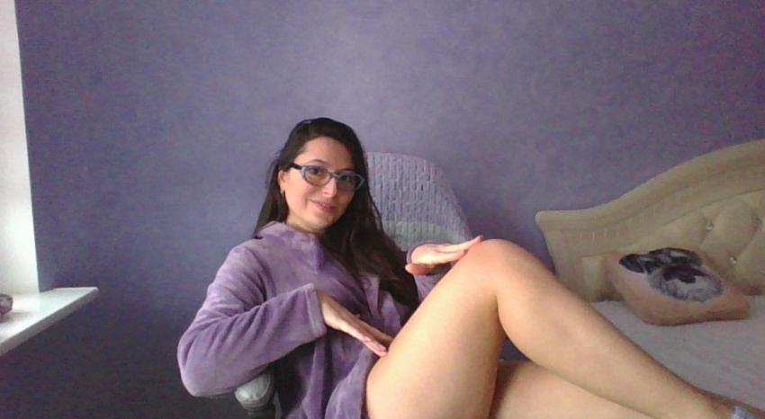Webcam chat profile for JainFresh27: Legs, feet & shoes