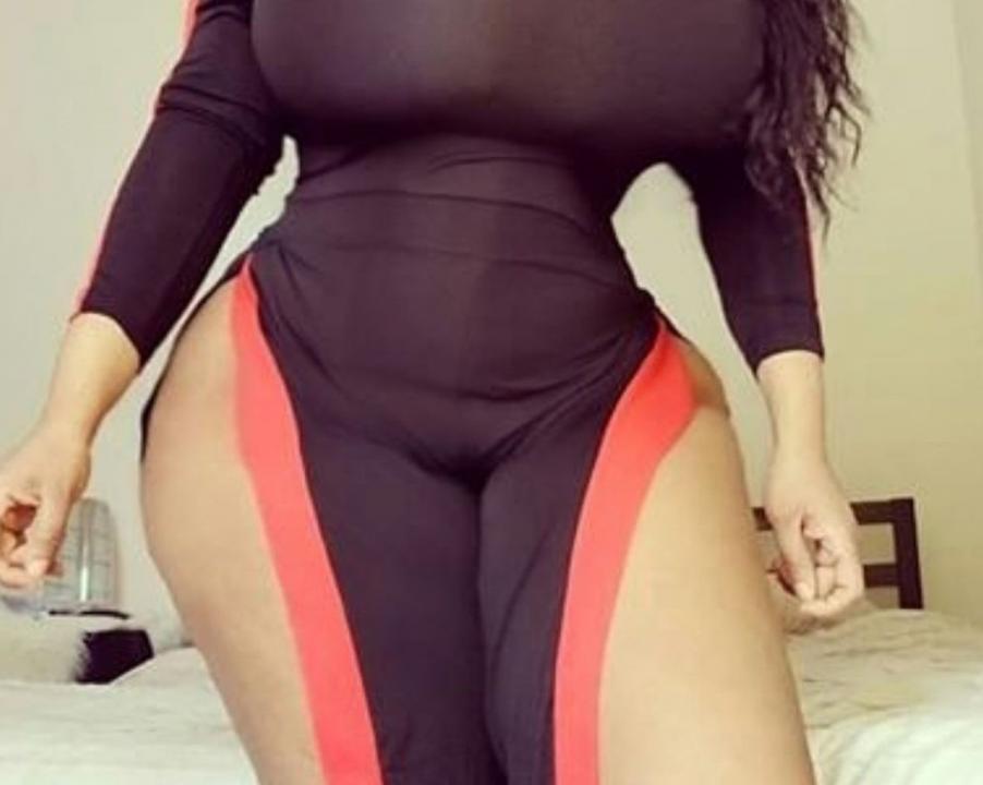 Webcam chat profile for TITTYNBOOTYPENN: Bondage & discipline