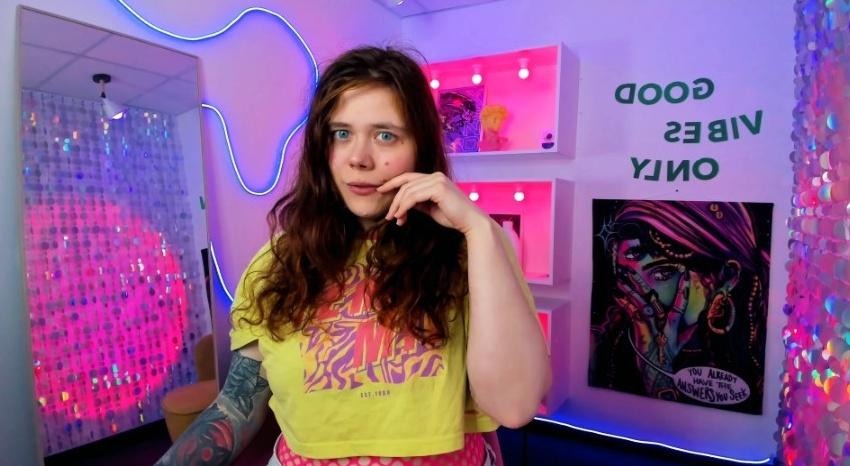 Webcam chat profile for SophiePure: Bondage & discipline