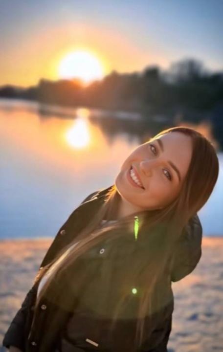 Webcam chat profile for BettieCuttie