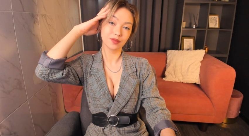 Webcam chat profile for AlysiaSun: Legs, feet & shoes