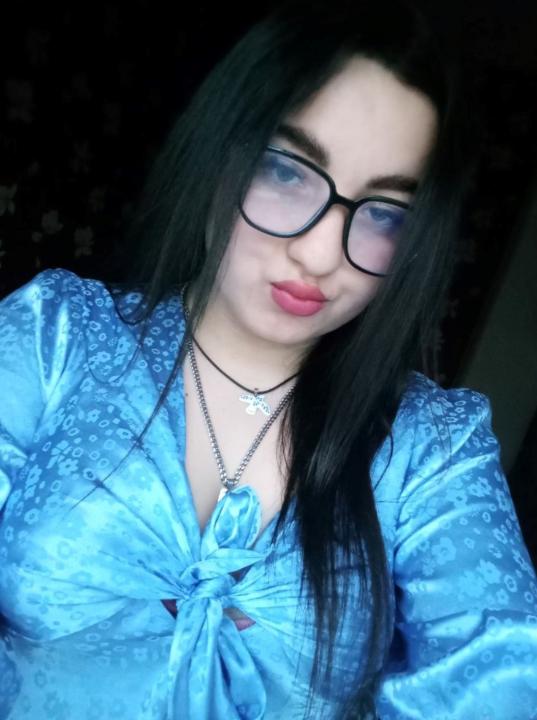 Webcam chat profile for Ollie20