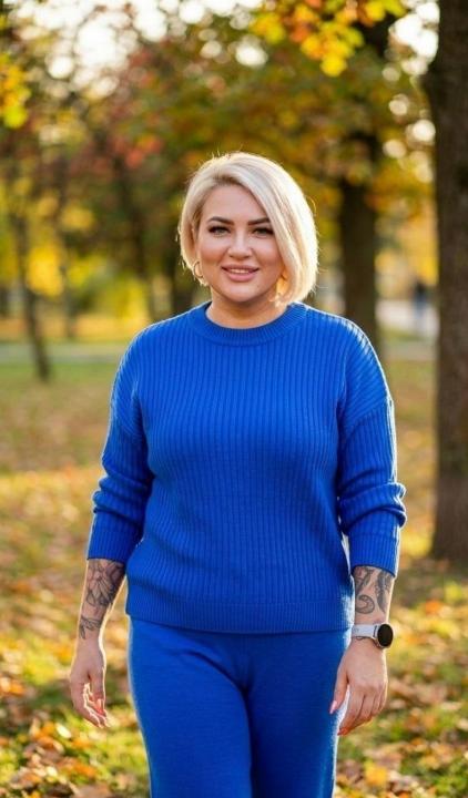 Webcam chat profile for Barbilove: Dancing