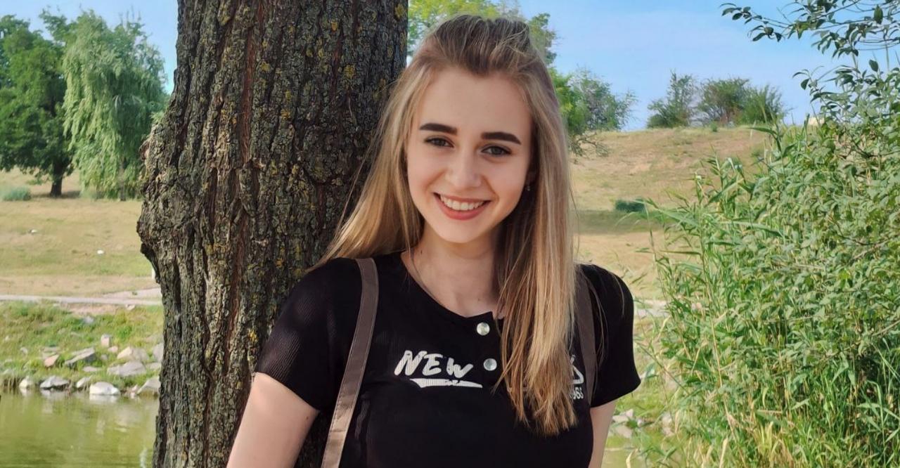 Webcam chat profile for BlondeDaisy: Conversation