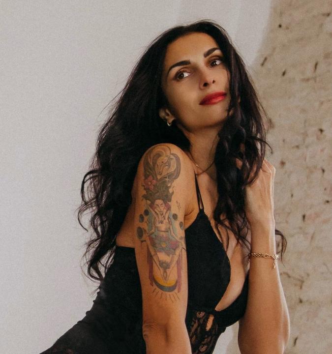 Webcam chat profile for FlavaLaguna