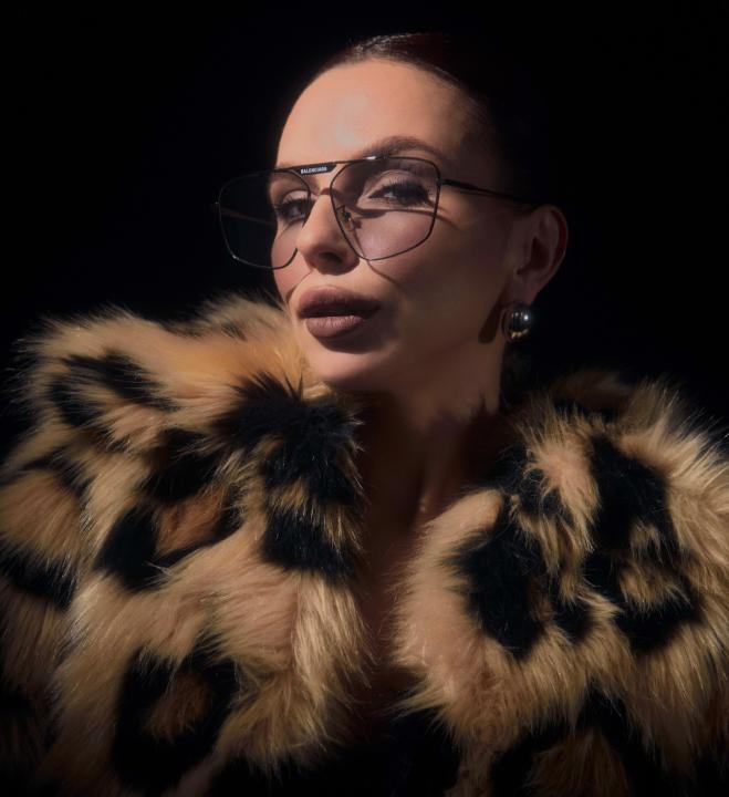 Webcam chat profile for DianaChery: Outfits