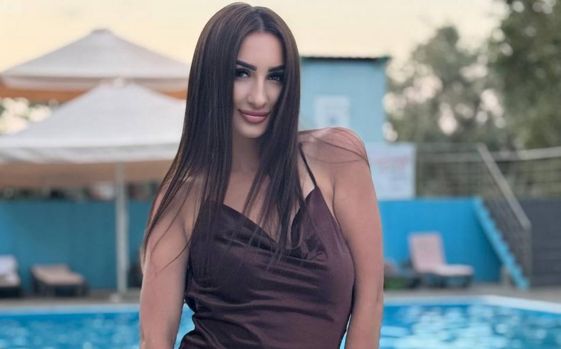 Webcam chat profile for 9LanaSky: Dancing