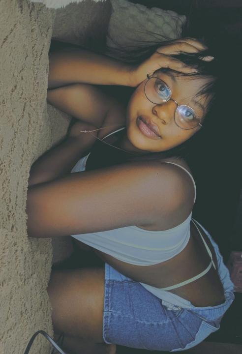 Webcam chat profile for AfricanQueenxxx: Bondage & discipline