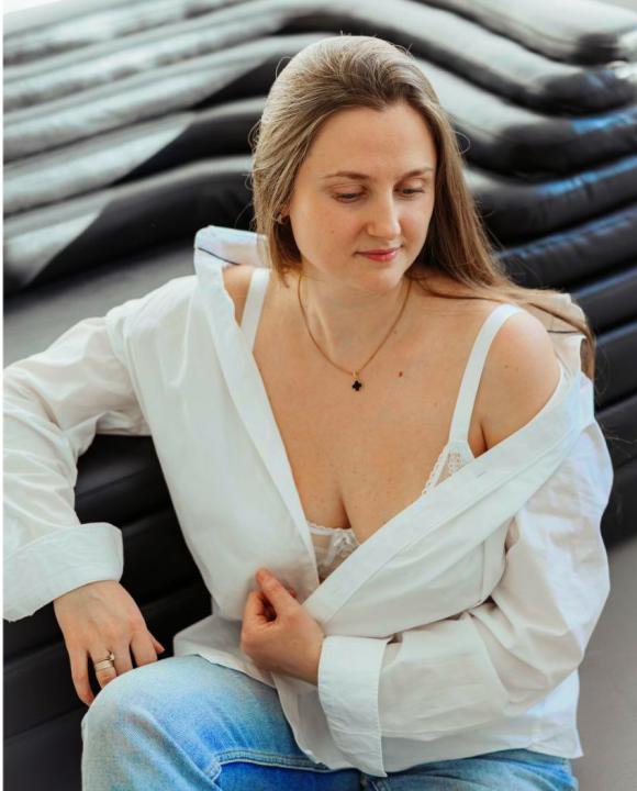 Webcam chat profile for Seraphyne: Outfits