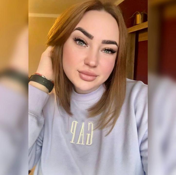 Webcam chat profile for Rosmira: Ask about my Hobbies