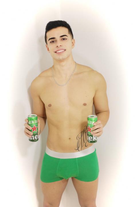 Webcam chat profile for HunterParker: Jerking off