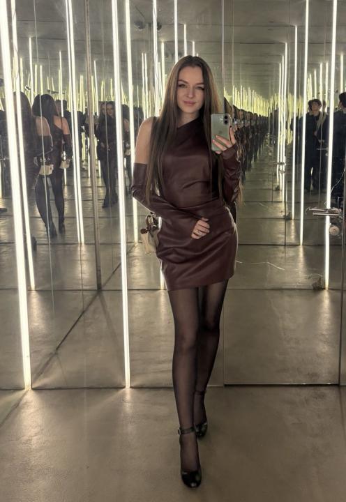 Webcam chat profile for Nyssa