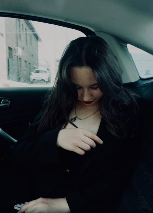 Webcam chat profile for LunaRiche: Ask about my Hobbies