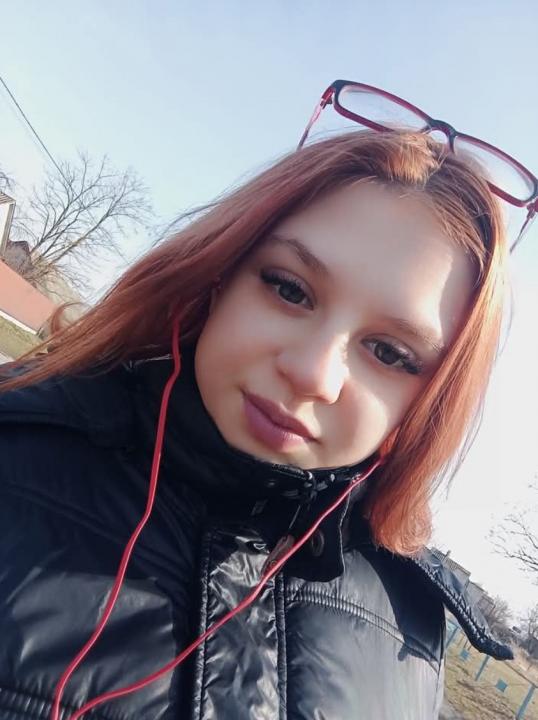 Webcam chat profile for Rovina: Ask about my Hobbies