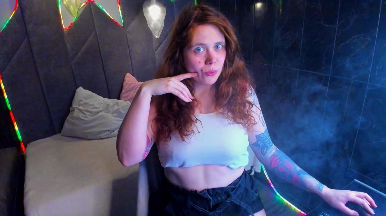 Webcam chat profile for SophiePure: Bondage & discipline