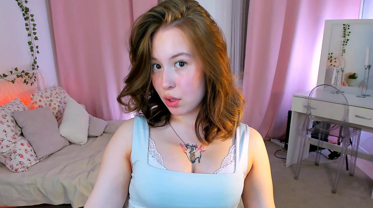 Webcam chat profile for LanaRoselle: Legs, feet & shoes