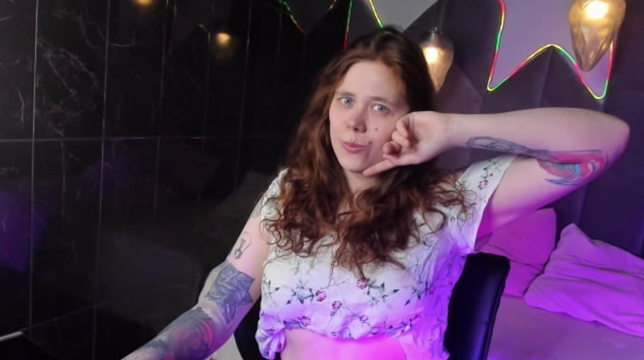 Webcam chat profile for SophiePure: Bondage & discipline