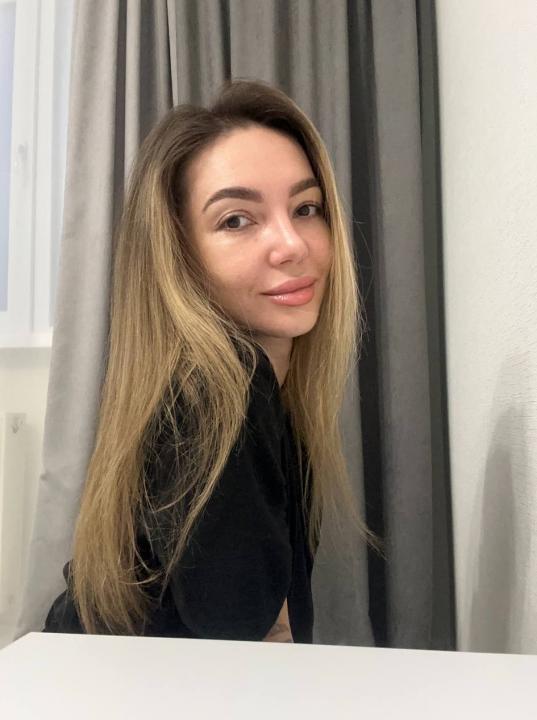 Webcam chat profile for EndlessLove1