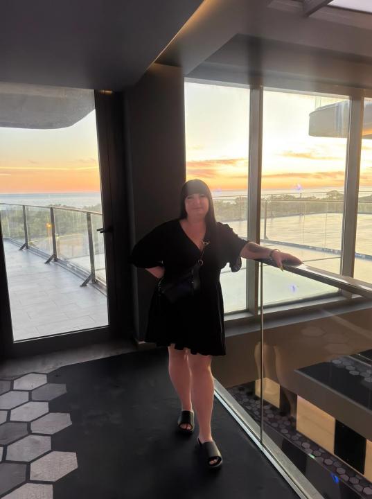 Webcam chat profile for LizaDeArmondx: Legs, feet & shoes