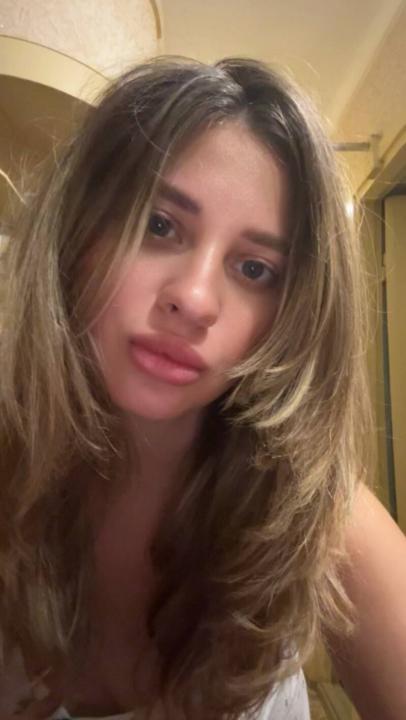Webcam chat profile for Quavina: Ask about my Hobbies
