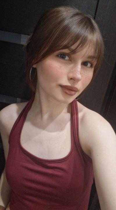 Webcam chat profile for 001GOODGIRL: Cooking