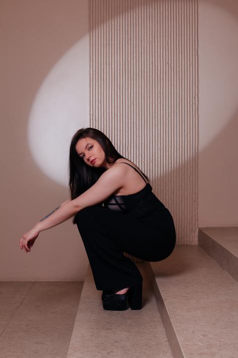 Webcam chat profile for LunaCome: Lingerie & stockings
