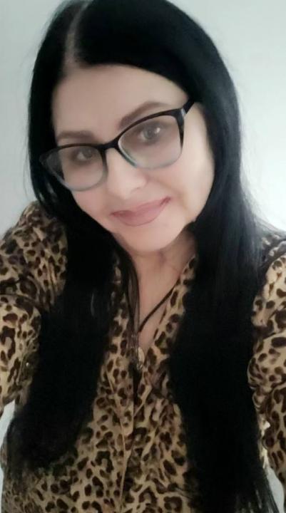 Webcam chat profile for Maurelle: Ask about my Hobbies