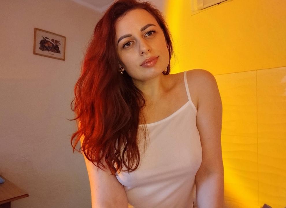 Webcam chat profile for 8LazyCat