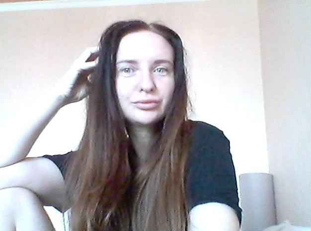 Webcam chat profile for JuliaMersedes: Legs, feet & shoes