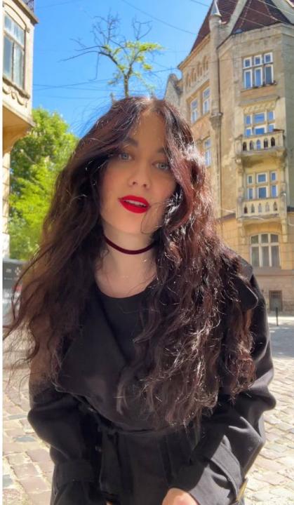 Webcam chat profile for Vivianne: Ask about my Hobbies